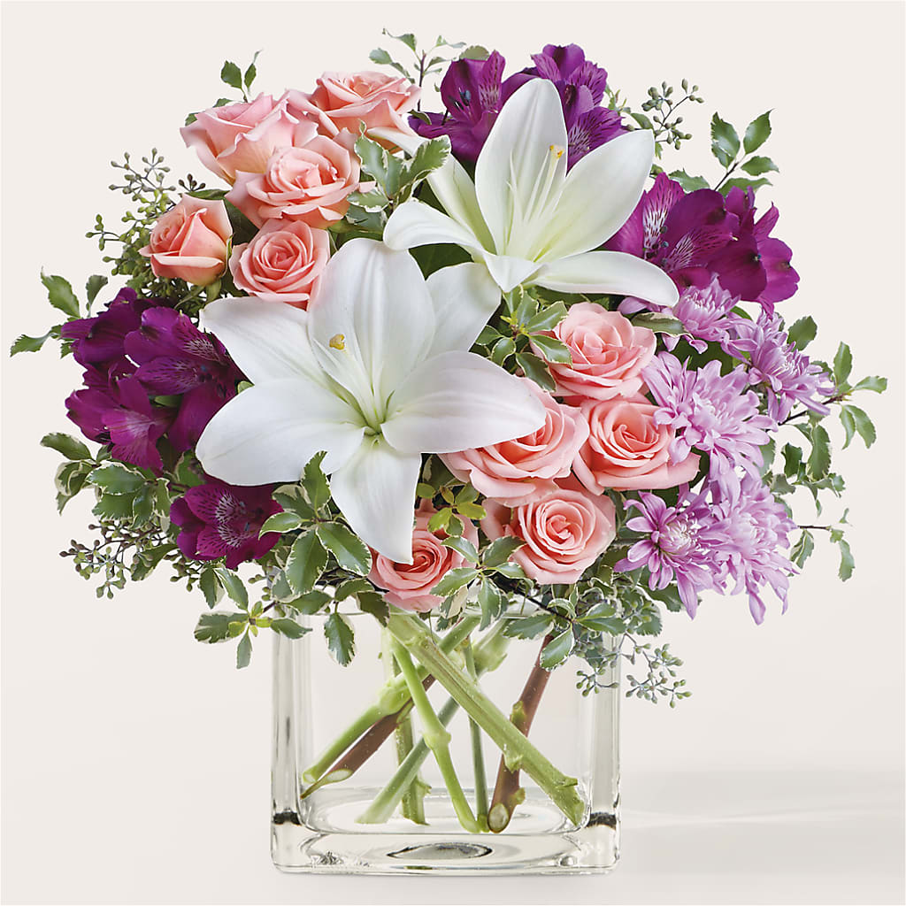 Mani Pedi Bouquet – Francis Florist, Pomeroy OH