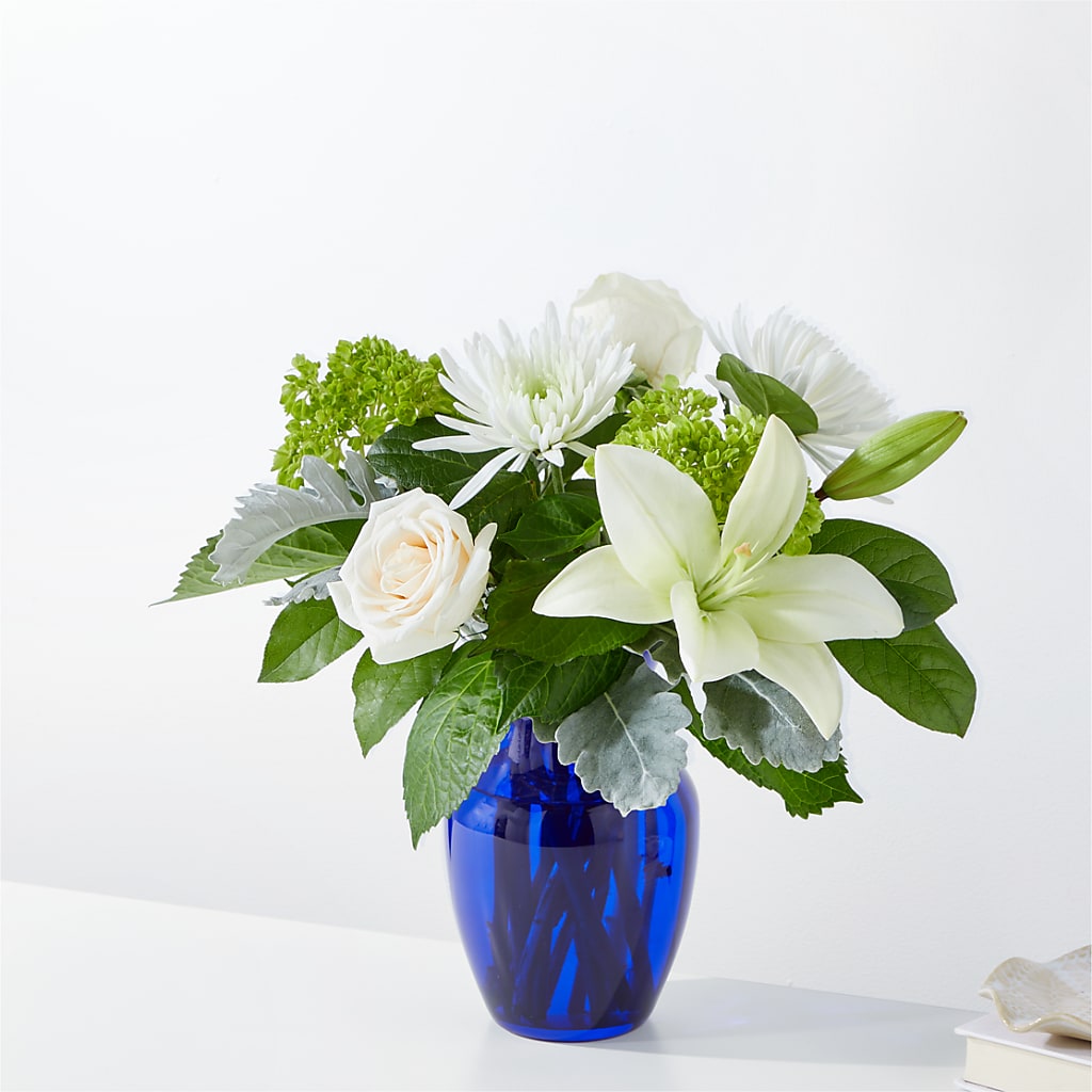 Snowy Dreams Bouquet – Francis Florist, Pomeroy OH