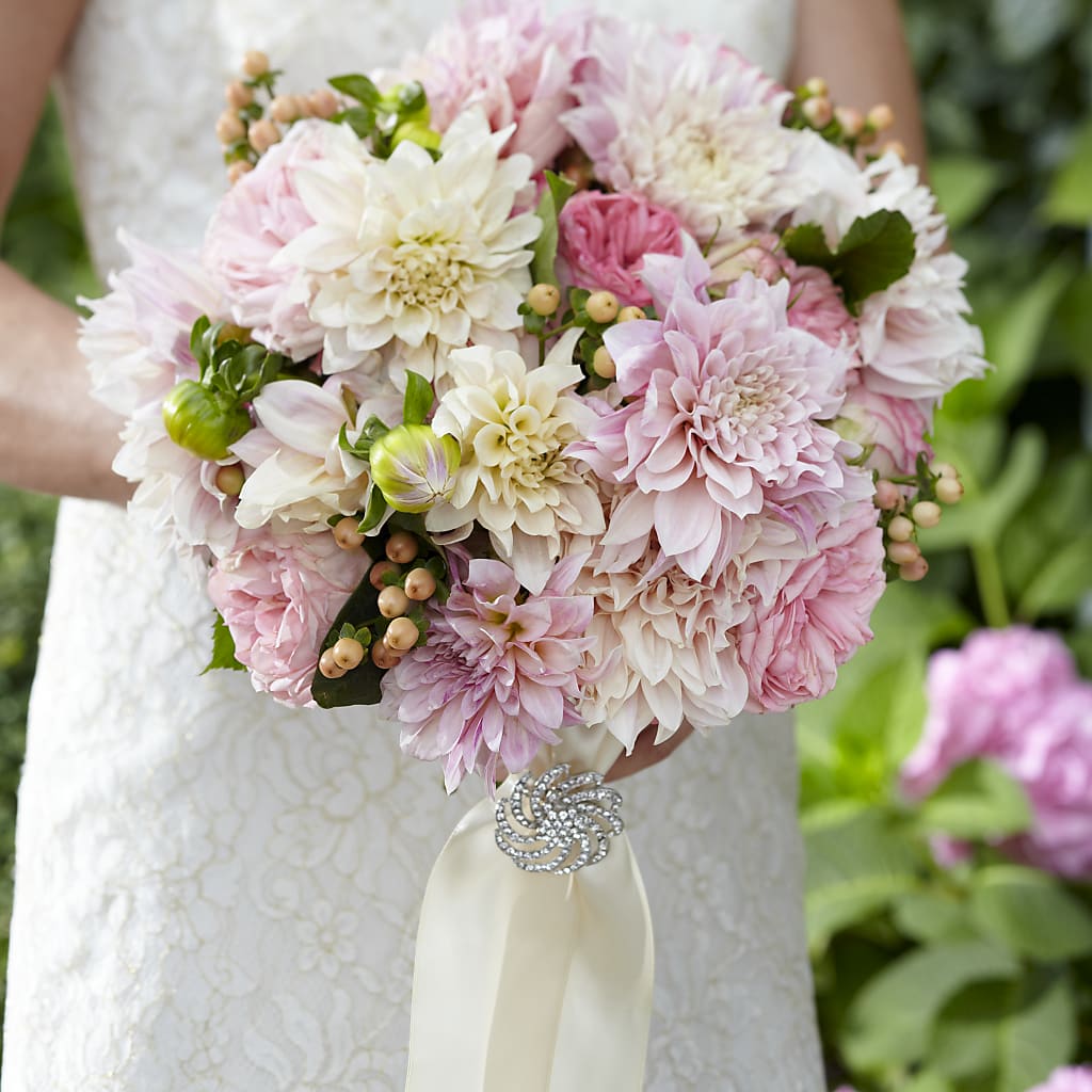 Heart's Promise Bouquet – Francis Florist, Pomeroy OH