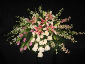 Casket2011 –  Francis Florist, Pomeroy OH