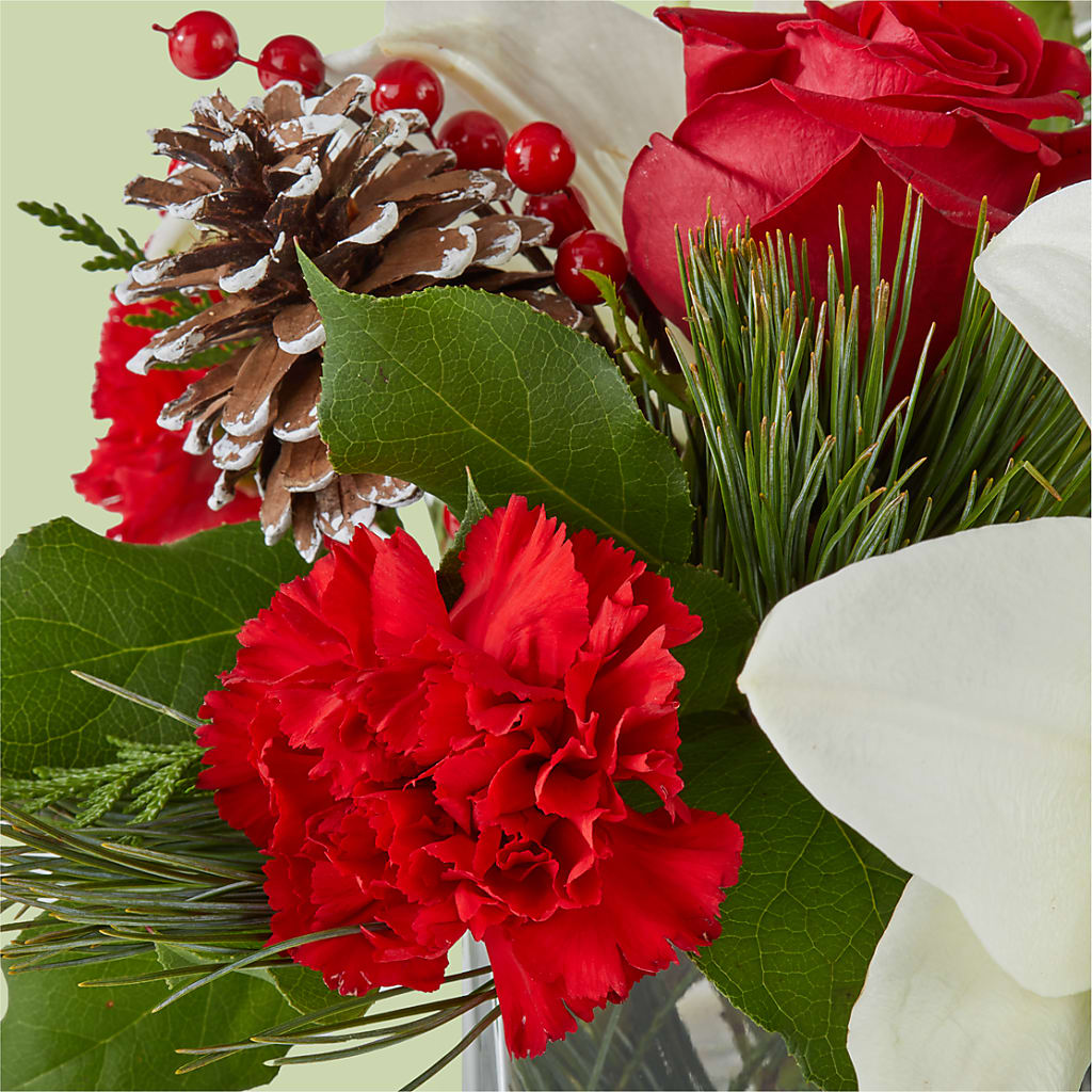 Glistening Icicles Bouquet –  Francis Florist, Pomeroy OH