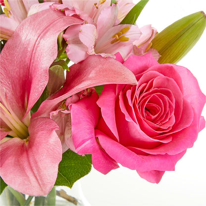 Lots of Love Bouquet –  Francis Florist, Pomeroy OH